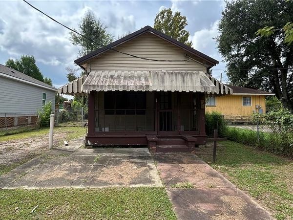 3012 NEWTON Street , Baton Rouge, LA 70802