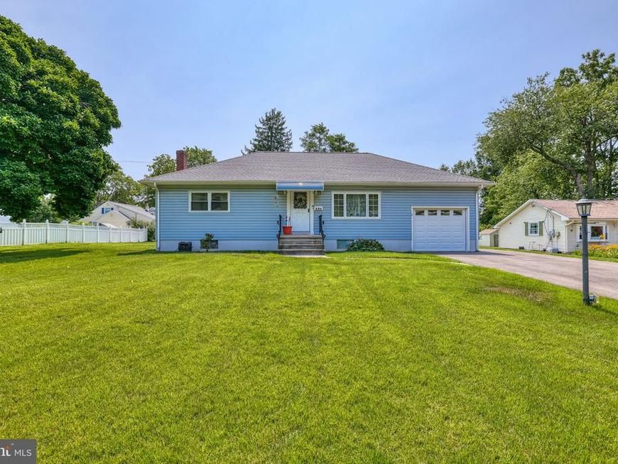 240 Walnut Lane , Yardley, PA 19067 Main Photo