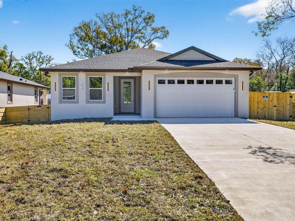 284 ROOSEVELT AVENUE , MASARYKTOWN, FL 34604