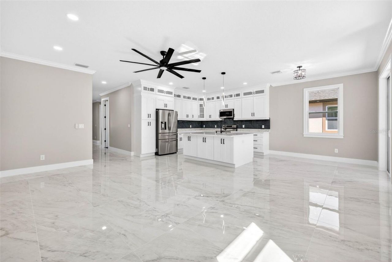 284 Roosevelt Avenue , Masaryktown, FL 34604 Photo