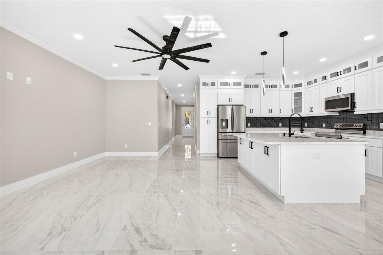 284 Roosevelt Avenue , Masaryktown, FL 34604 Photo