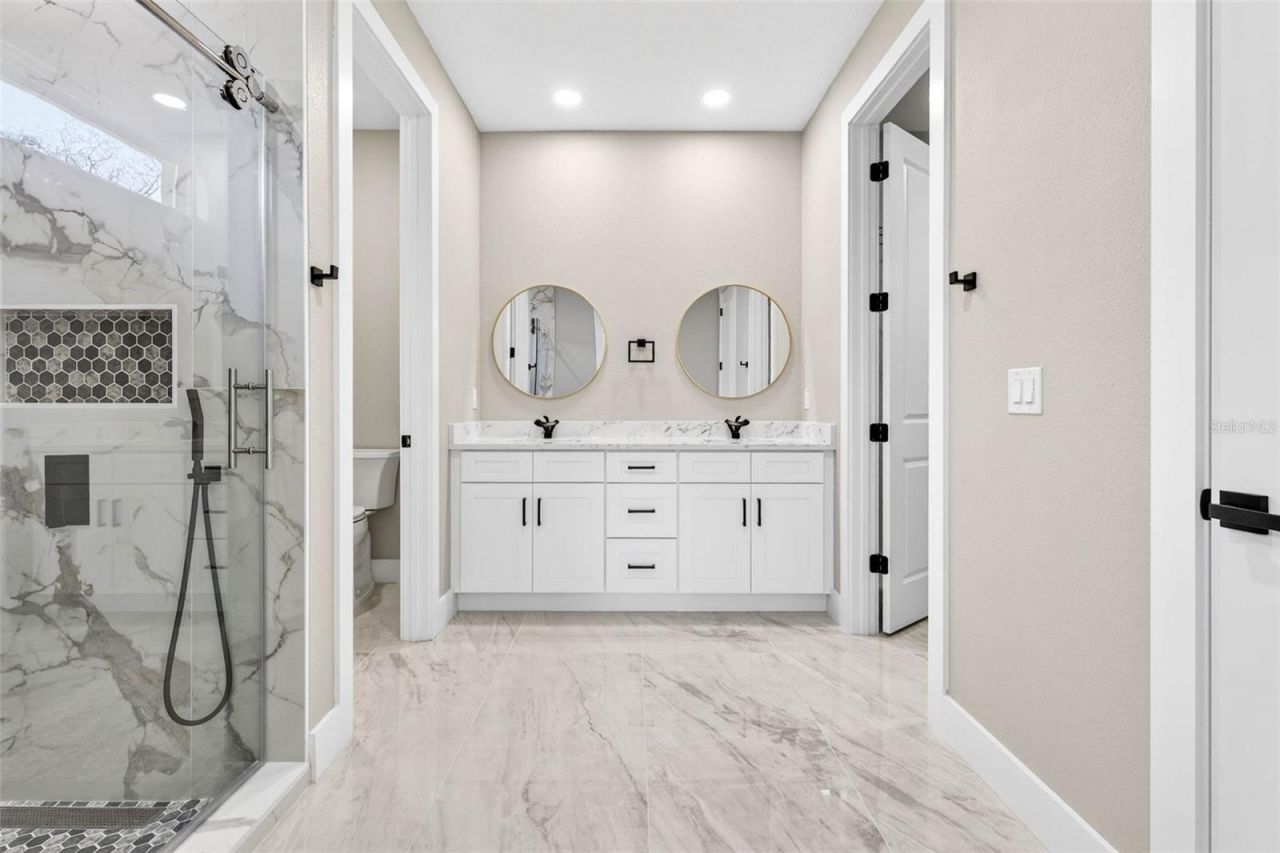 284 Roosevelt Avenue , Masaryktown, FL 34604 Photo