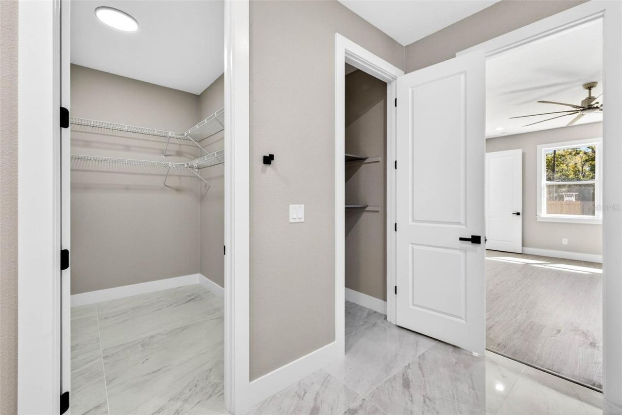 284 Roosevelt Avenue , Masaryktown, FL 34604 Photo