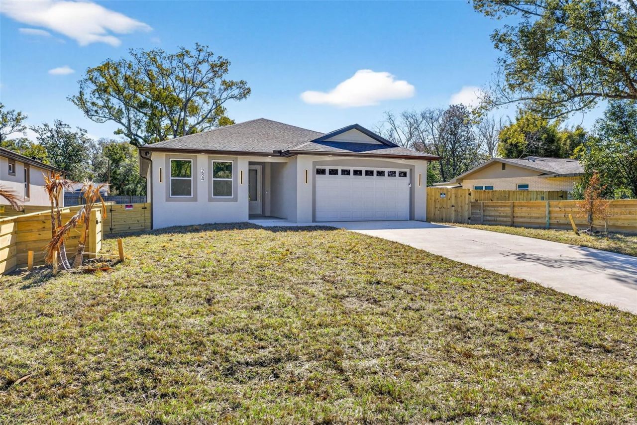 284 Roosevelt Avenue , Masaryktown, FL 34604 Photo