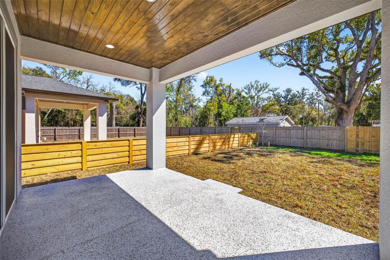 284 Roosevelt Avenue , Masaryktown, FL 34604 Photo