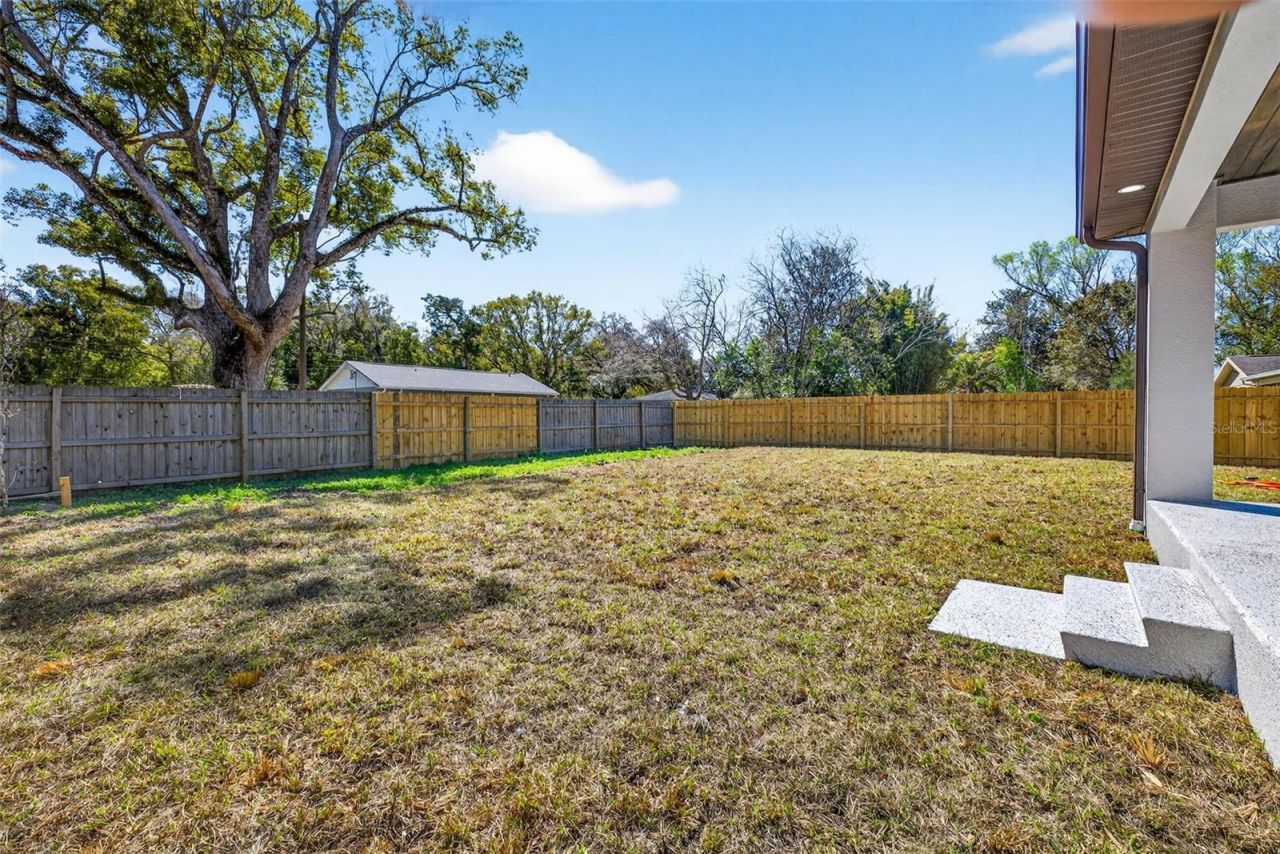 284 Roosevelt Avenue , Masaryktown, FL 34604 Photo