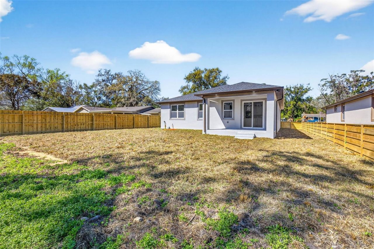 284 Roosevelt Avenue , Masaryktown, FL 34604 Photo