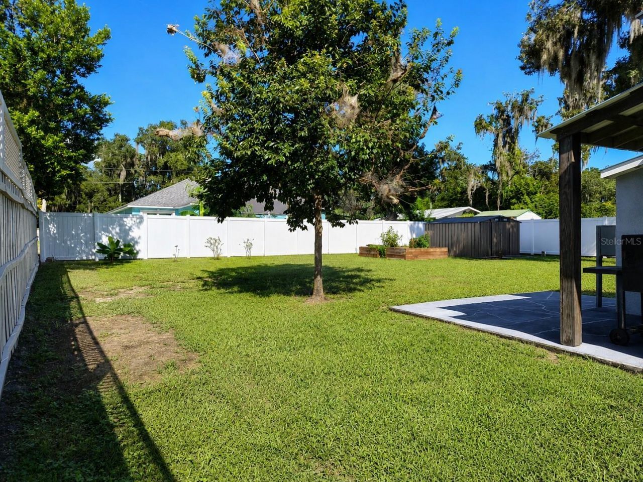 1924 Cr 439c, Lake Panasoffkee, FL 33538 Photo