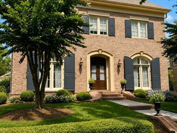8820 Heydon Hall Circle, Charlotte, NC 28210