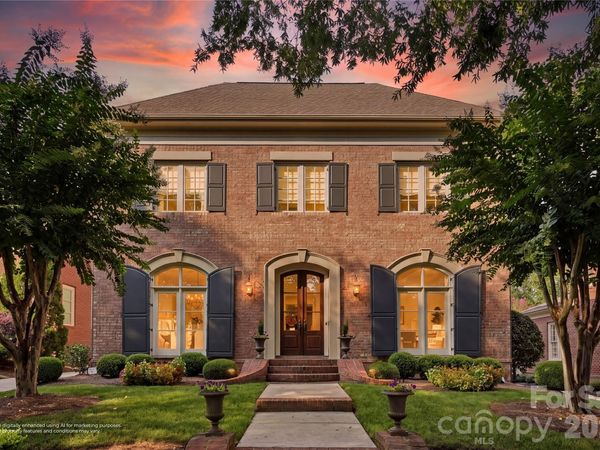 8820 Heydon Hall Circle, Charlotte, NC 28210