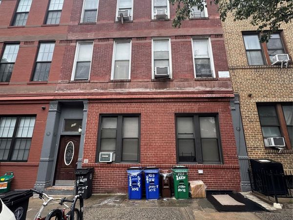 103 Greenpoint Avenue, Brooklyn, NY 11222