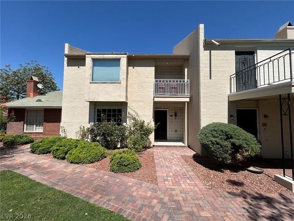 596 Tam O Shanter , Las Vegas, NV 89109