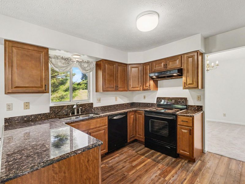 6254 Fairoaks Drive, Florence, KY 41042 Photo 7
