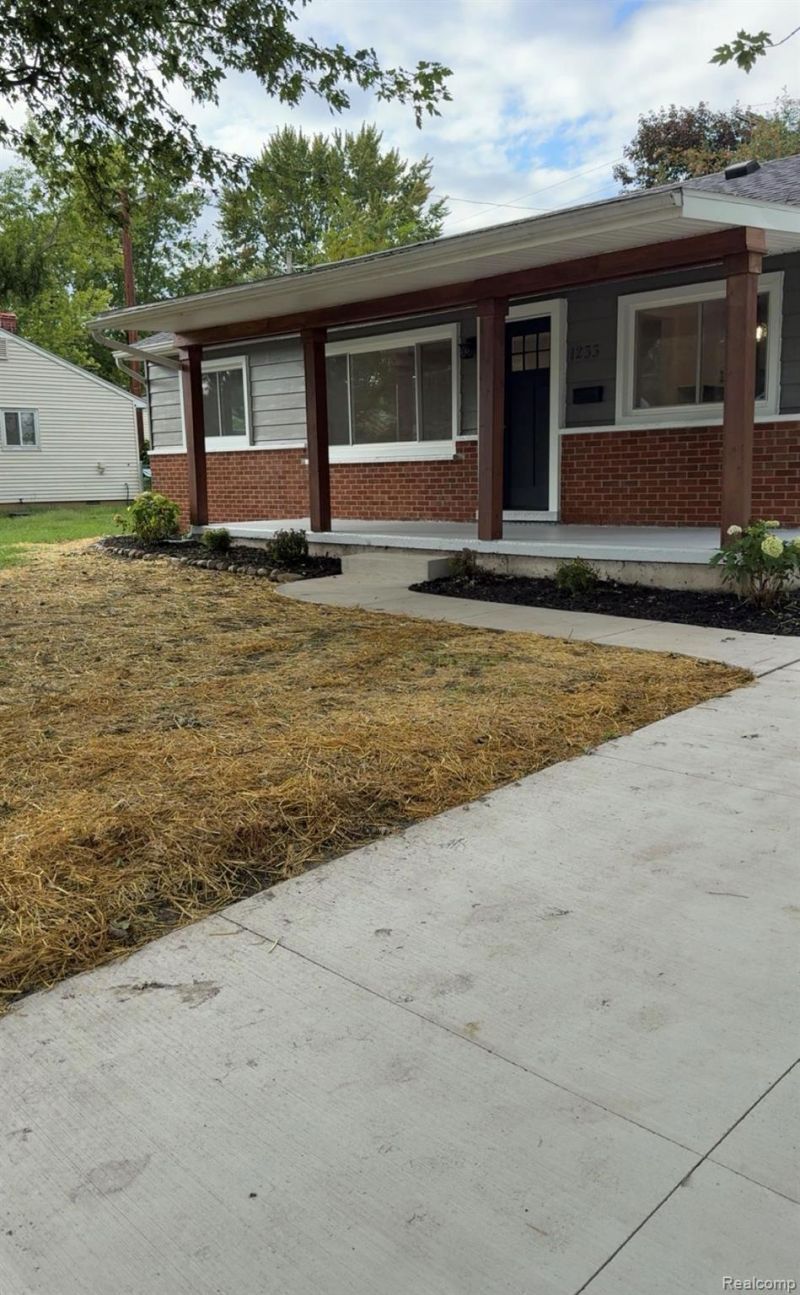1233 Duncan Avenue, Ypsilanti Township, Mi 48198 Main Photo