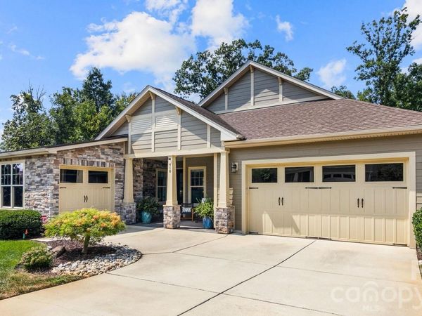 418 Flat Rock Drive, Denver, NC 28037
