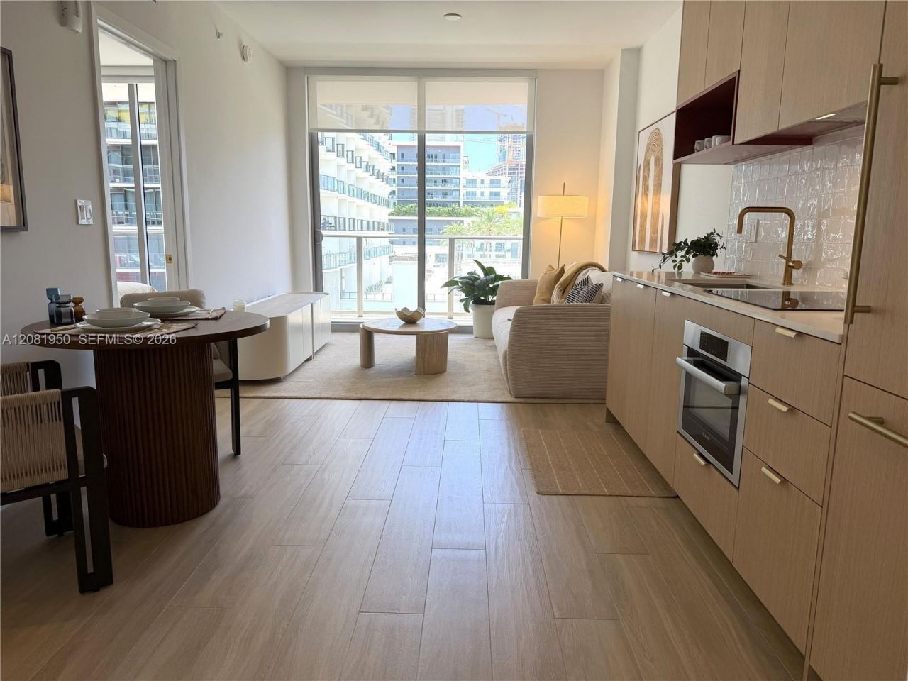 90 NE 32 , Unit 803, Miami, FL 33137 Photo