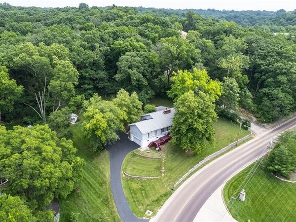 12505 Weber Hill Road , Sunset Hills, MO 63127