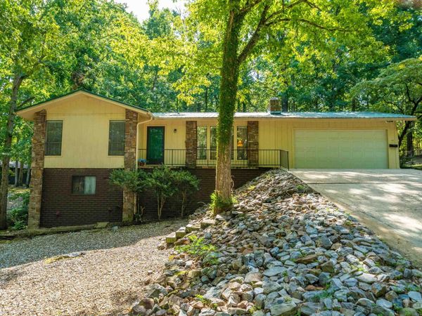 13 Carballo Lane, Hot Springs Village, AR 71909