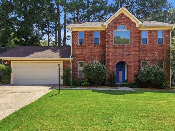 2511 Hickorynut Court, Little Rock, AR 72211