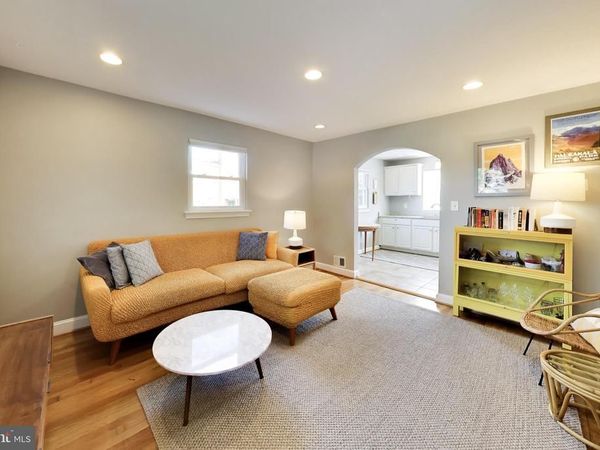 130 WESMOND DRIVE , ALEXANDRIA, VA 22305