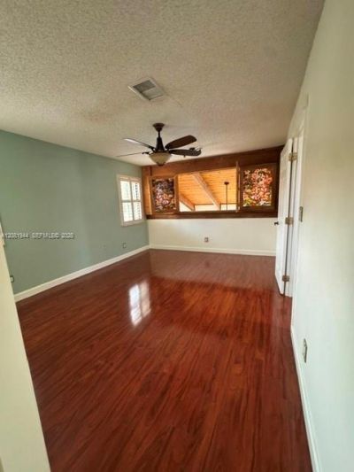 1840 Bayberry Dr , Pembroke Pines, FL 33024 Photo