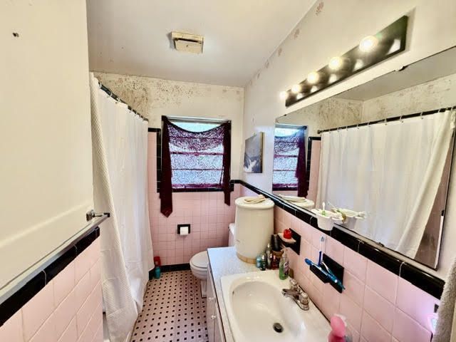 53 Chadwick Drive Photo 17