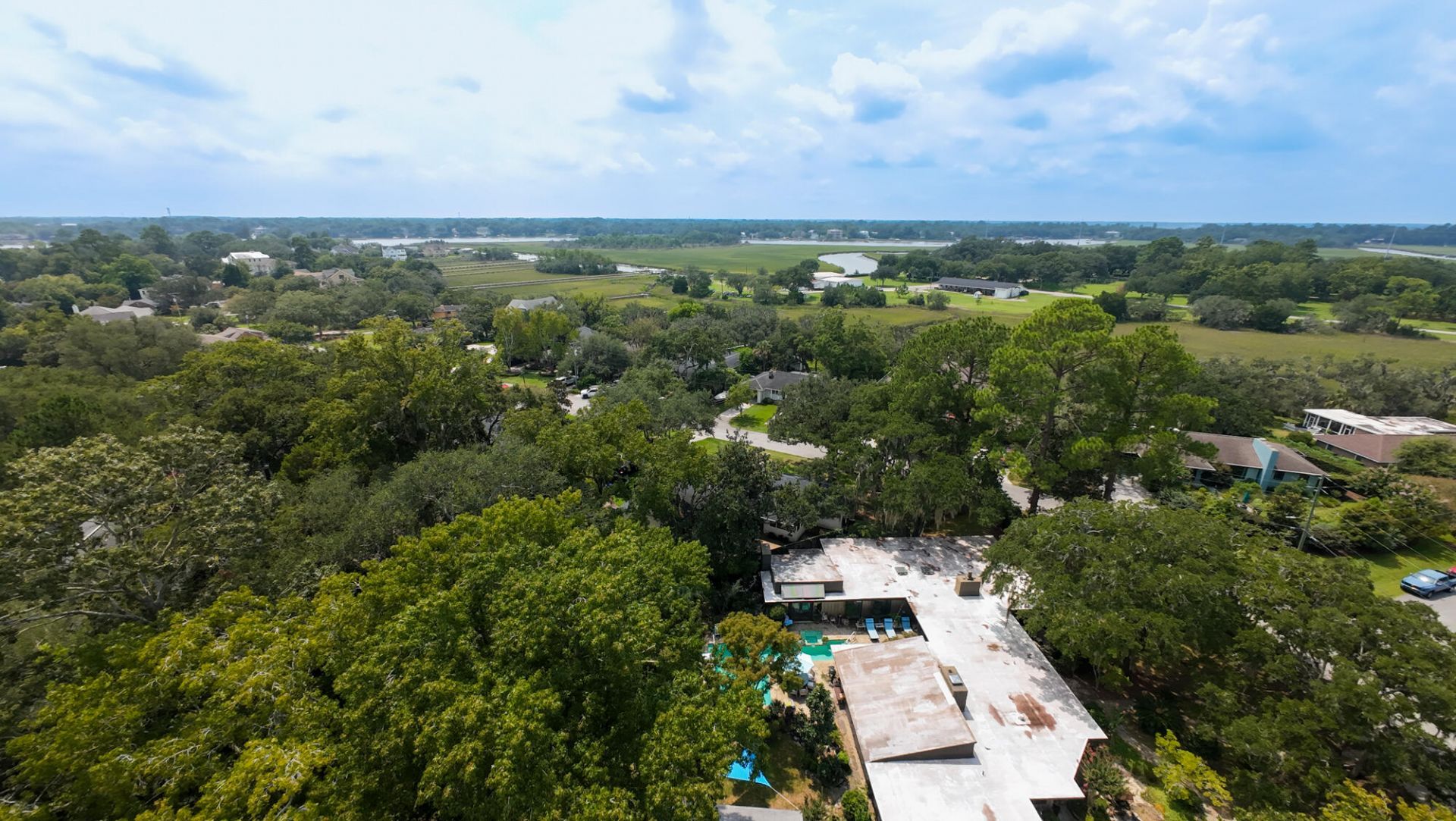 53 Chadwick Drive Photo 39