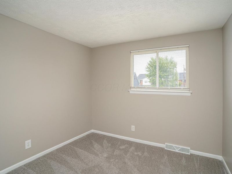 3461 Dillward Drive, Columbus, OH 43219 Photo 12