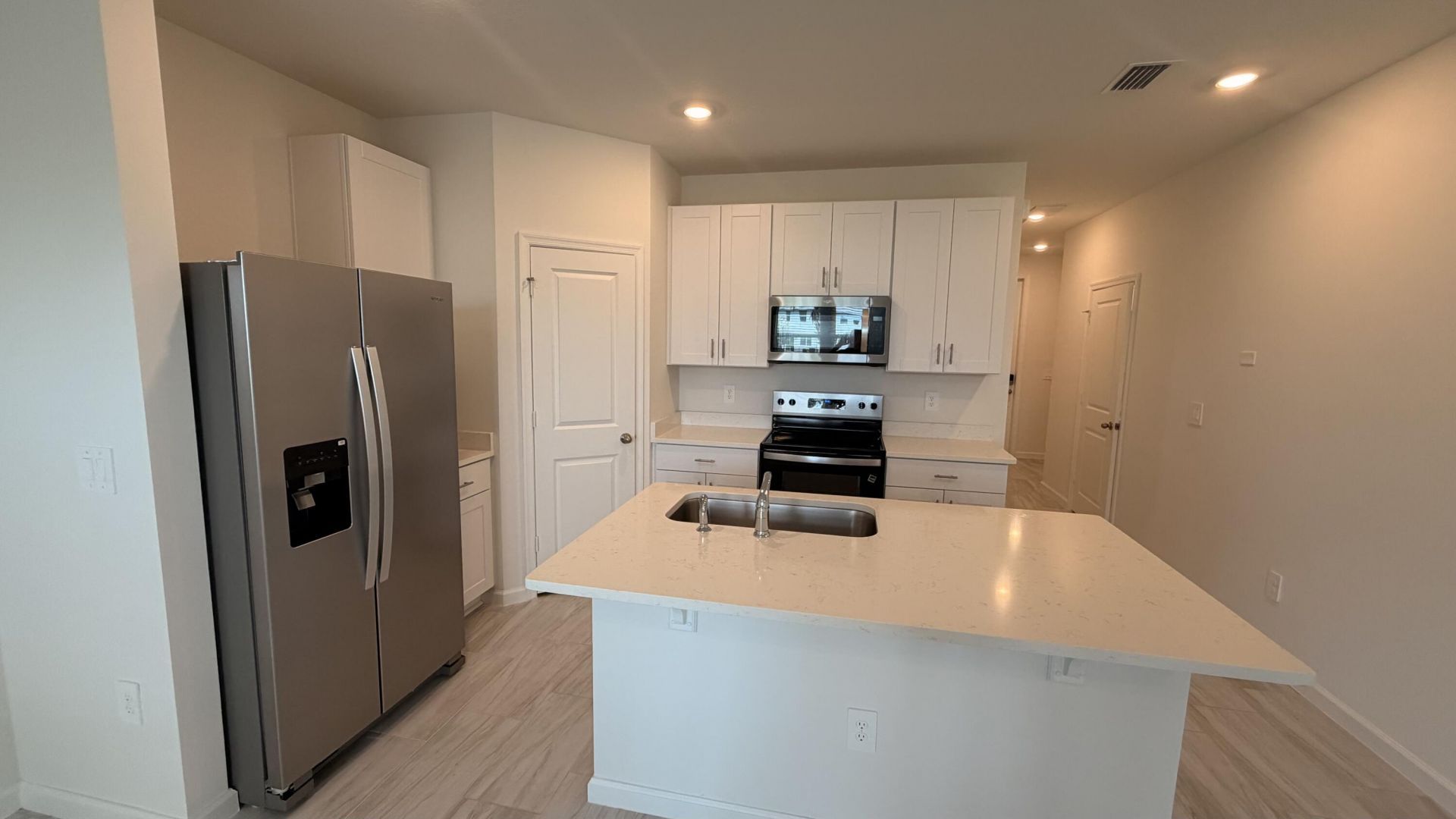 651 Salisbury Circle, Fort Pierce, FL 34982 Photo