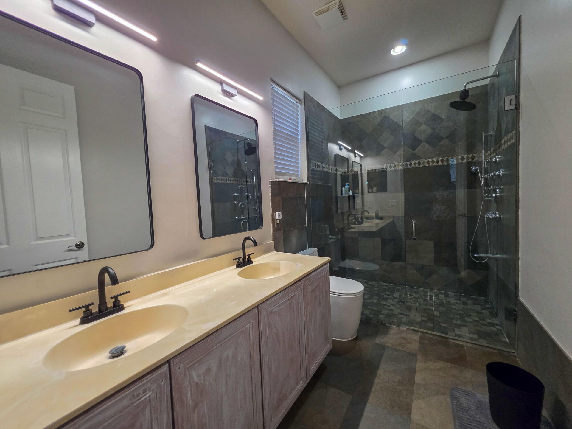 855 Marina Del Ray Lane, Unit 1, West Palm Beach, FL 33401 Photo