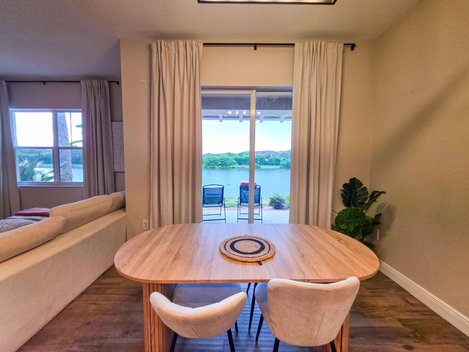 855 Marina Del Ray Lane, Unit 1, West Palm Beach, FL 33401 Photo
