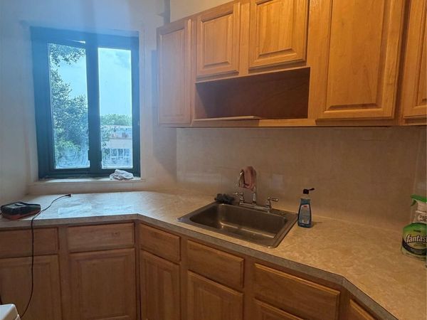 1920 McGraw Avenue , Unit 2F, Bronx, NY 10462