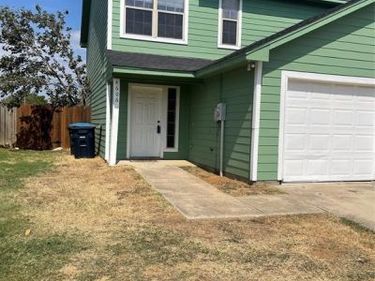 4606 Alamosa Street, Fort Worth, TX 76119