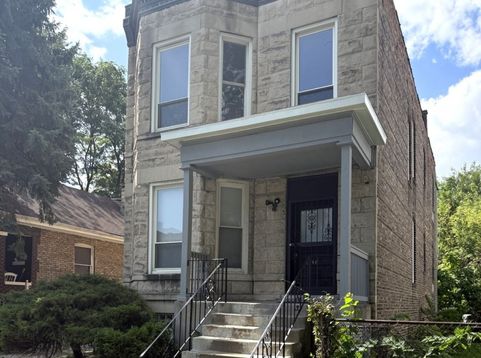 Main Photo