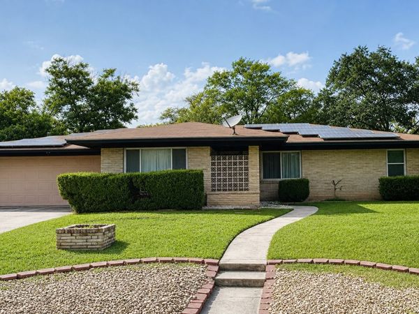 119 Northaven Dr, San Antonio, TX 78229