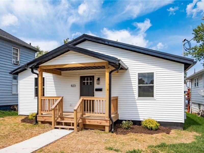 823 Race Street, Zanesville, OH 43701 Photo 2