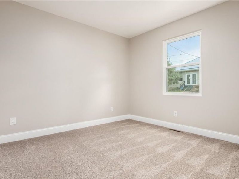 823 Race Street, Zanesville, OH 43701 Photo 21