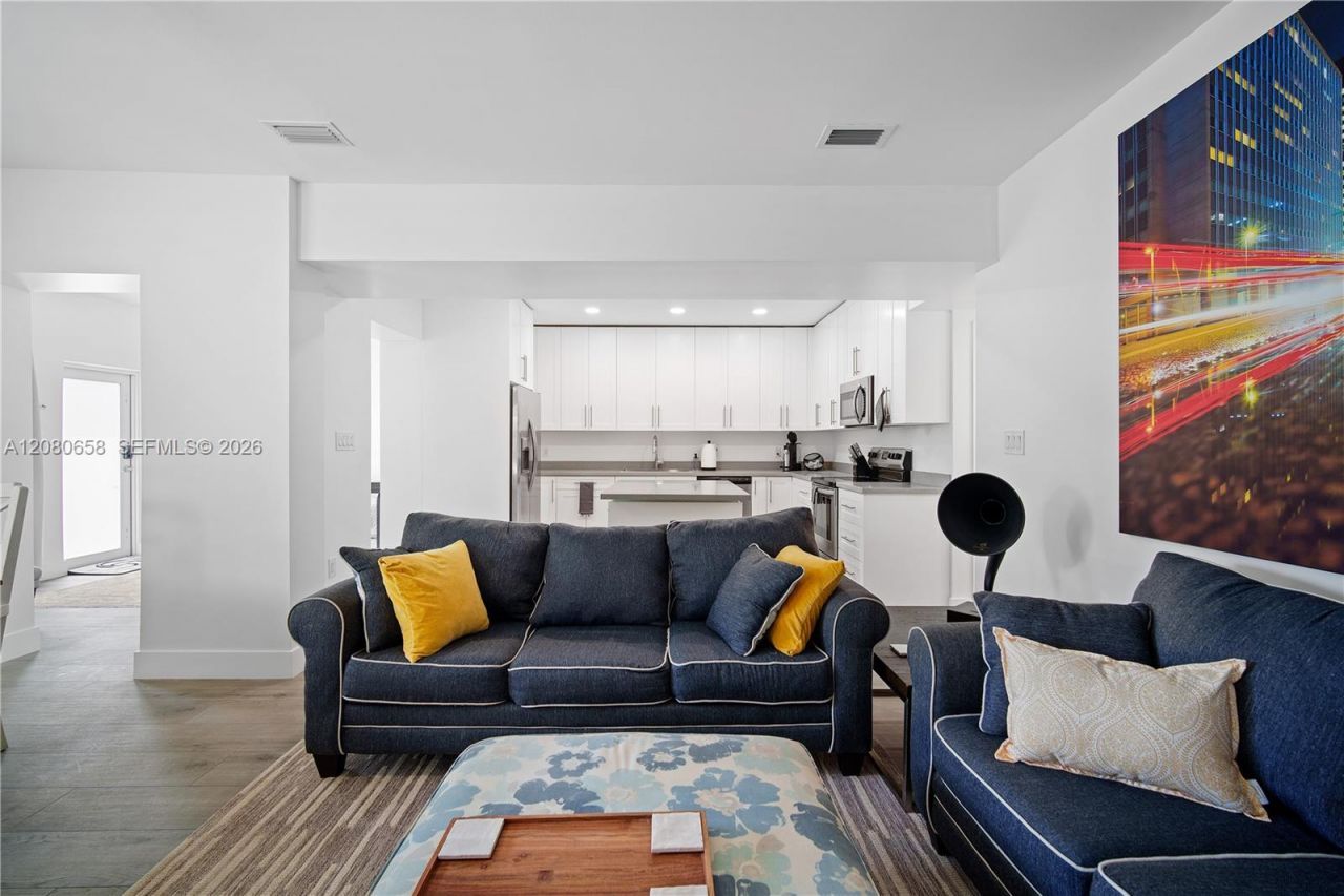 836 NW 33rd Ave , Unit A, Miami, FL 33125 Photo