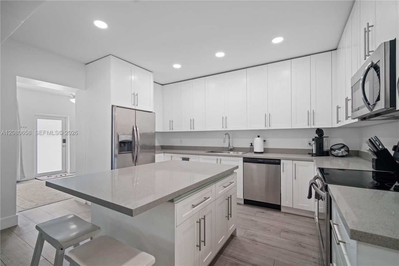 836 NW 33rd Ave , Unit A, Miami, FL 33125 Photo