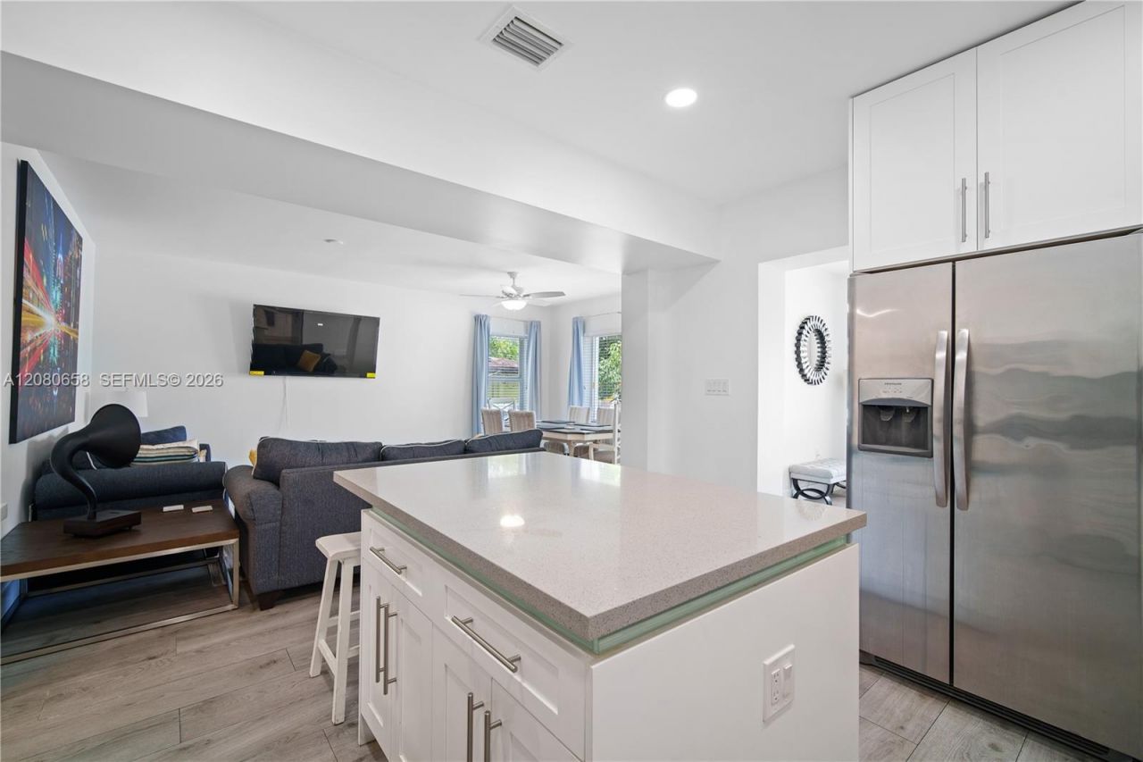 836 NW 33rd Ave , Unit A, Miami, FL 33125 Photo