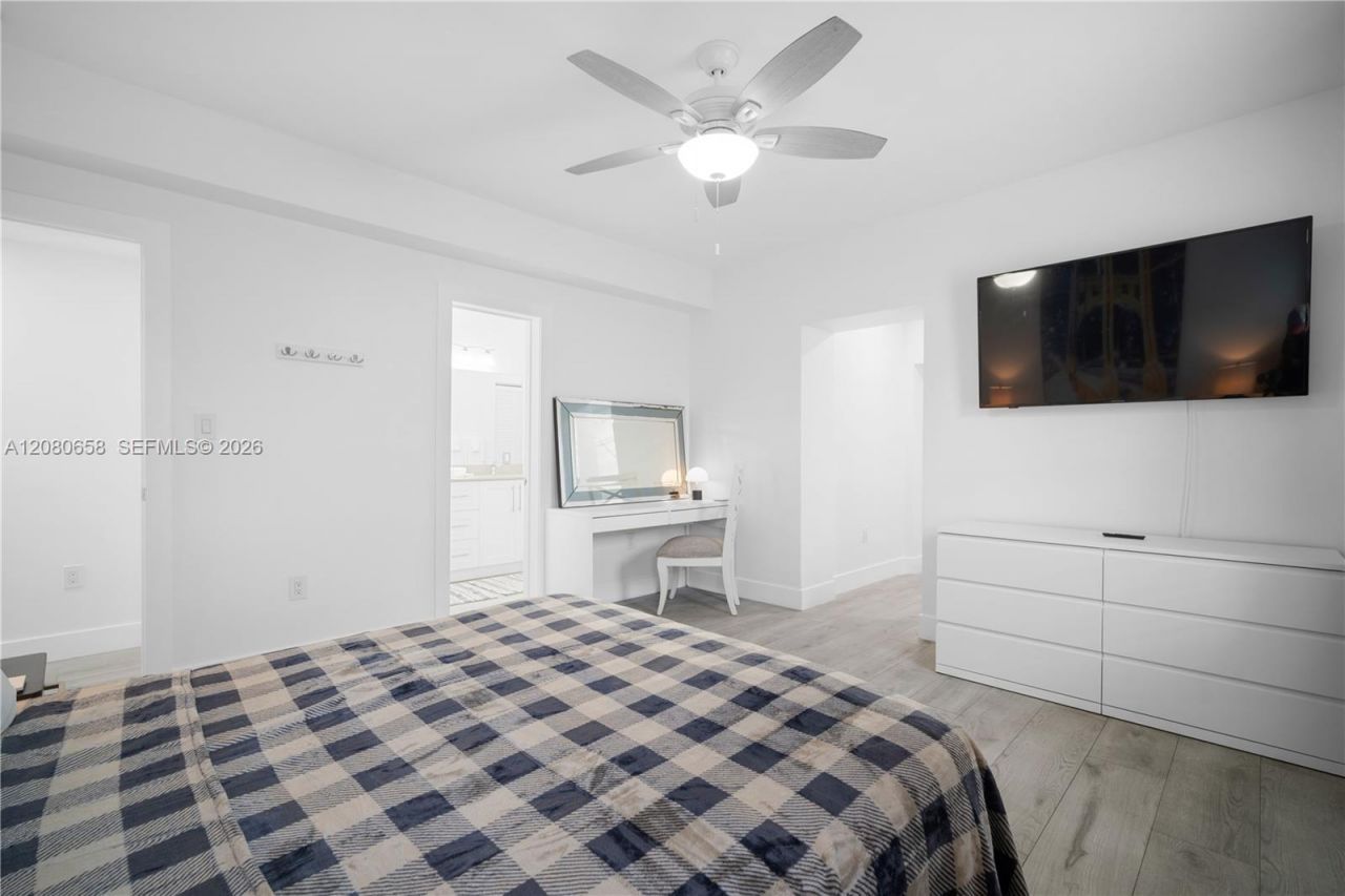 836 NW 33rd Ave , Unit A, Miami, FL 33125 Photo