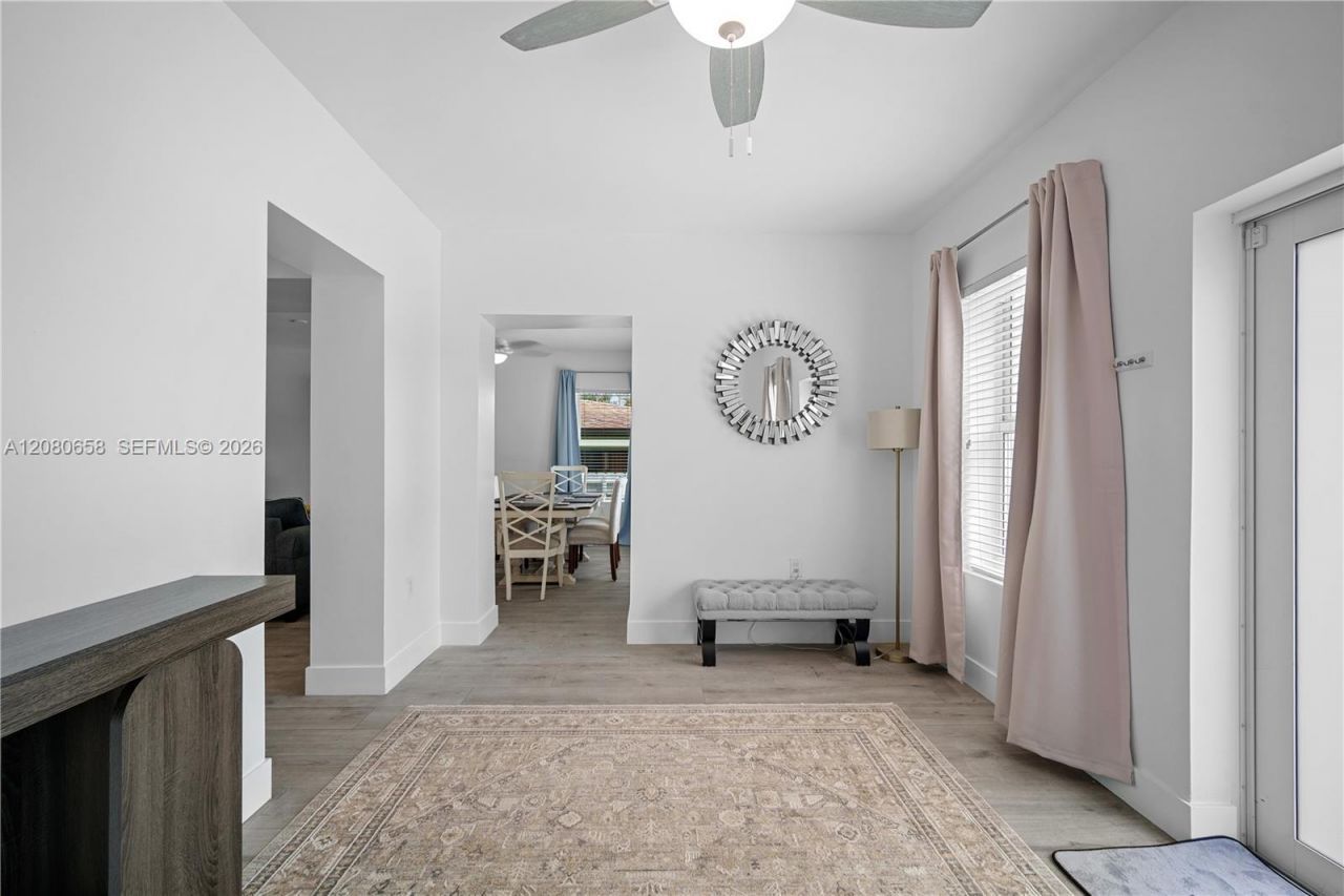 836 NW 33rd Ave , Unit A, Miami, FL 33125 Photo