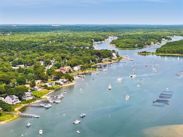 80 Seacoast Shores Boulevard, East Falmouth, MA 02536