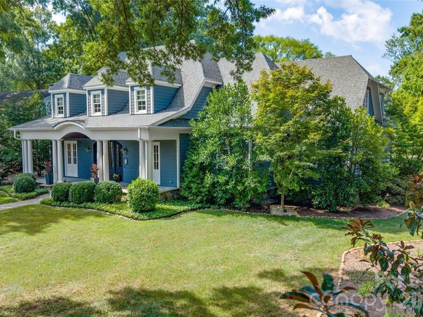 2800 Wintergreen Drive , Charlotte, NC 28211