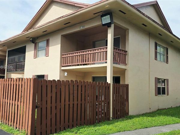 11259 SW 88th St , Unit 104H, Miami, FL 33176