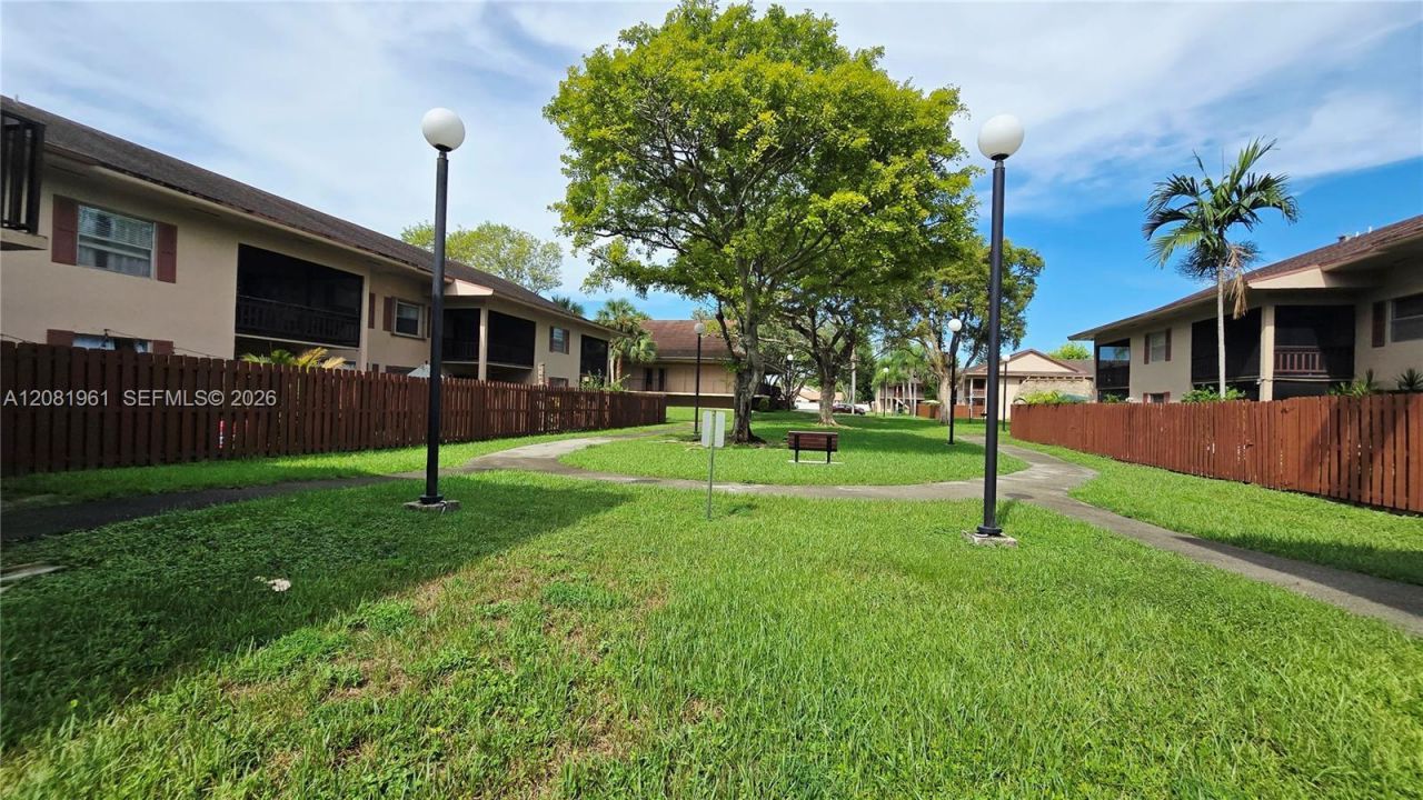 11259 SW 88th St, Unit 104H, Miami, FL 33176 Photo