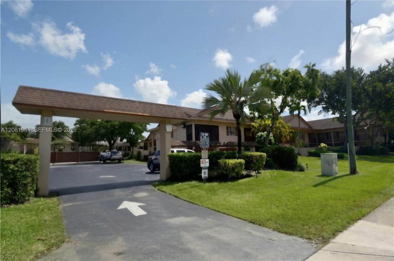 11259 SW 88th St, Unit 104H, Miami, FL 33176 Photo