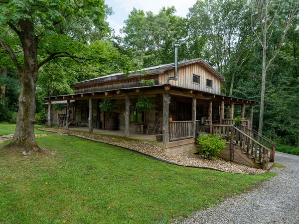 463 W Three Story Hill, Morgantown, IN 46160