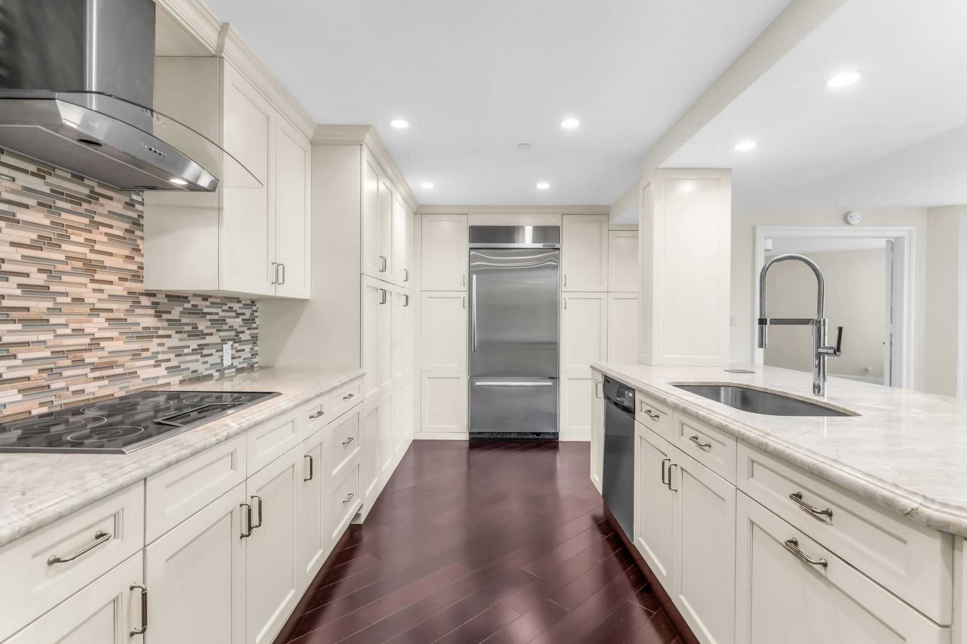 100 SE 5th Avenue, Unit 202, Boca Raton, FL 33432 Photo