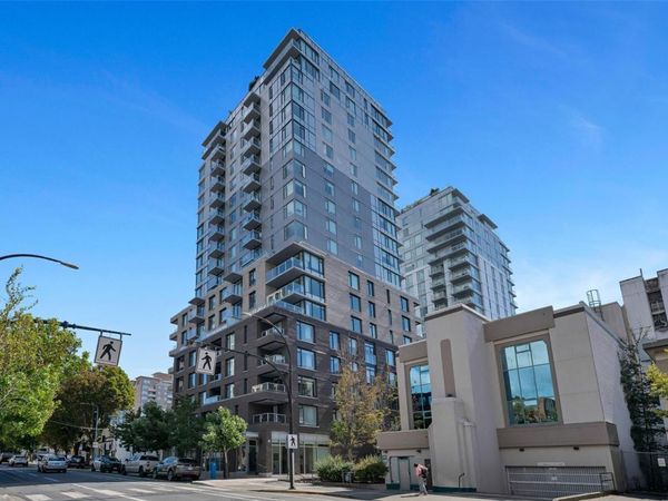 845 Johnson St, Unit #707, Victoria, BC V8W 0G3